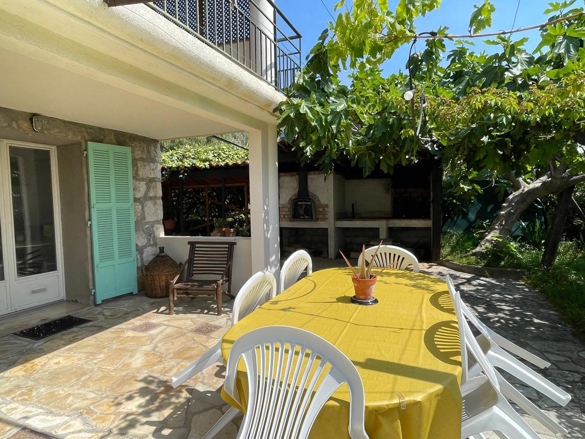 Bas De Villa Avec Acces Piscine Pres De Nice Cannes Monaco Carros Exterior foto